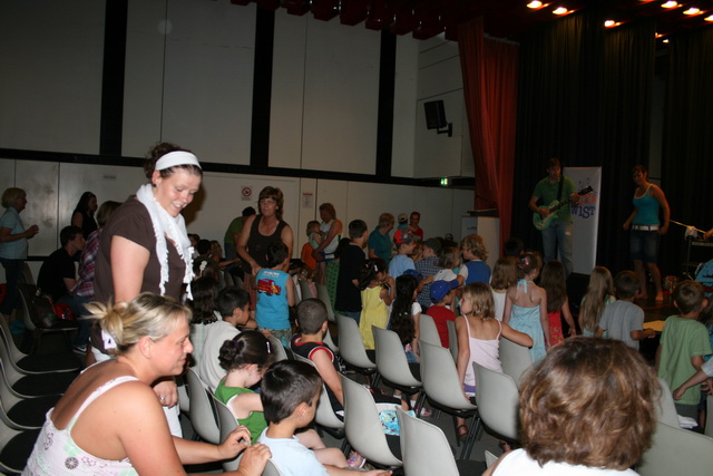 gal/2009/2009 Saitentwist Bildungszen Gelsenk aktiver Ferienstart 02.07/2009 Saitentwist Bildungszen Gelsenk aktiver Ferienstart 02.07. 049.jpg